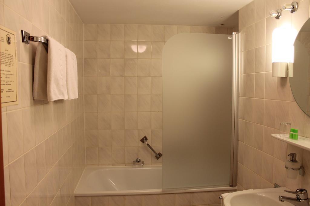 Hotel Hoefler B&B Neurenberg Buitenkant foto