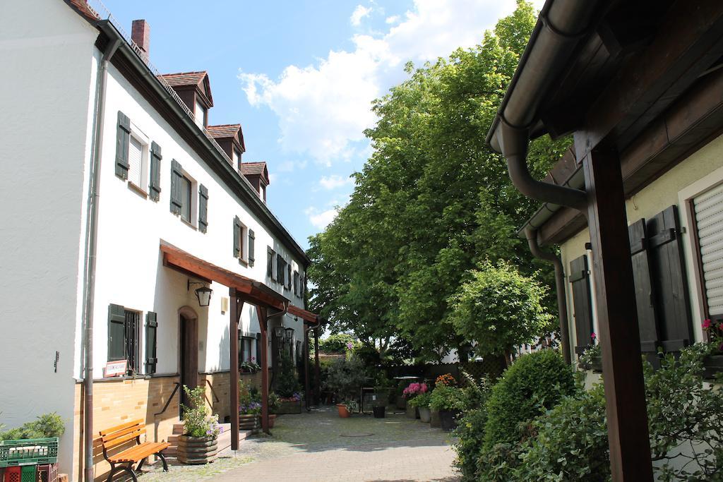 Hotel Hoefler B&B Neurenberg Buitenkant foto