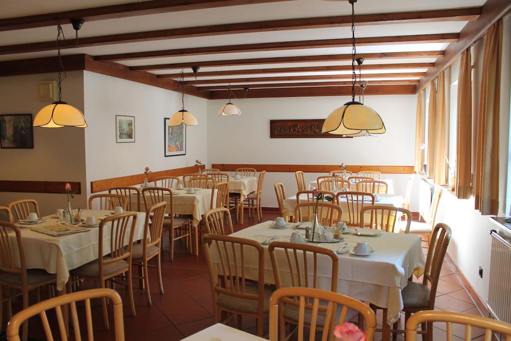 Hotel Hoefler B&B Neurenberg Buitenkant foto